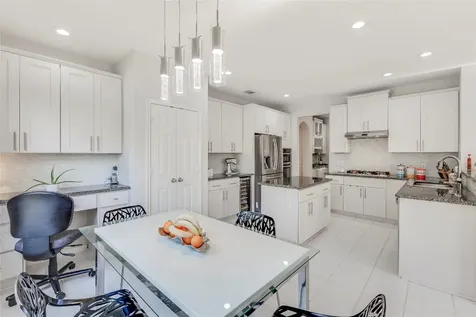 5914 Saber River Sugar Land TX 77479