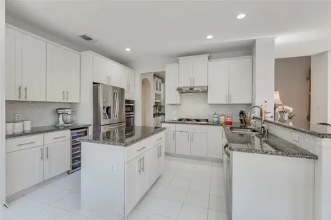 5914 Saber River Sugar Land TX 77479