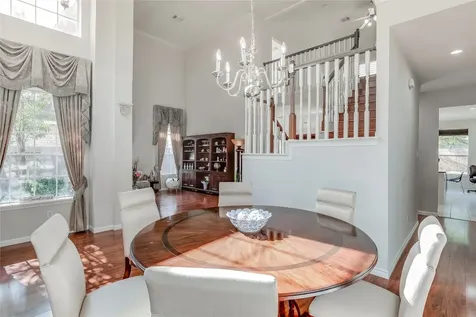 5914 Saber River Sugar Land TX 77479