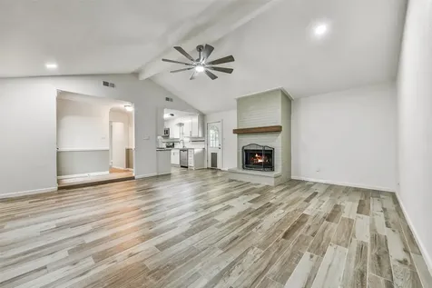 5206 Appleblossom Lane Friendswood TX 77546