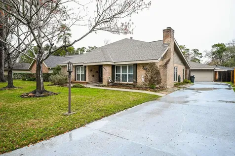 19414 Dianeshire Drive North Houston TX 77388