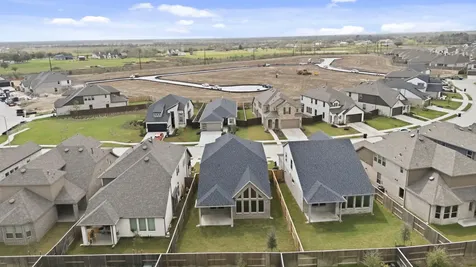 5219 Getty Lane Iowa Colony TX 77583