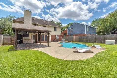 6923 Little Redwood Drive Pasadena TX 77505