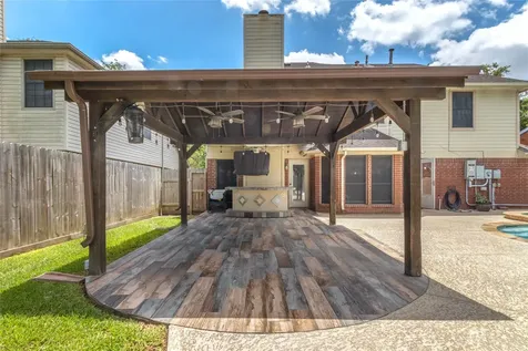 6923 Little Redwood Drive Pasadena TX 77505