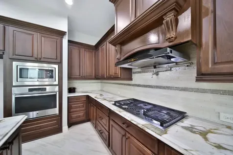 6718 Sotoria Lane Sugar Land TX 77479