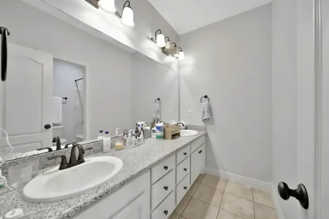 6718 Sotoria Lane Sugar Land TX 77479