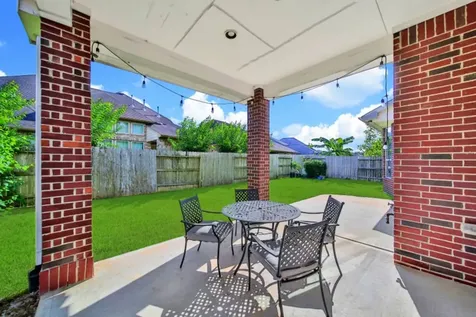6718 Sotoria Lane Sugar Land TX 77479