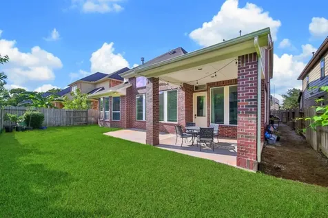6718 Sotoria Lane Sugar Land TX 77479