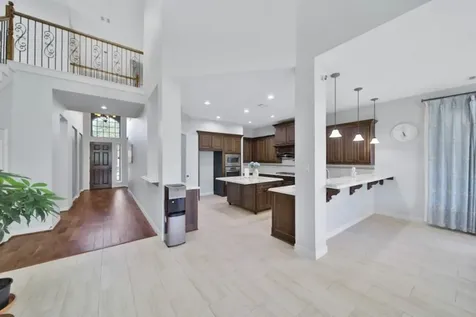 6718 Sotoria Lane Sugar Land TX 77479