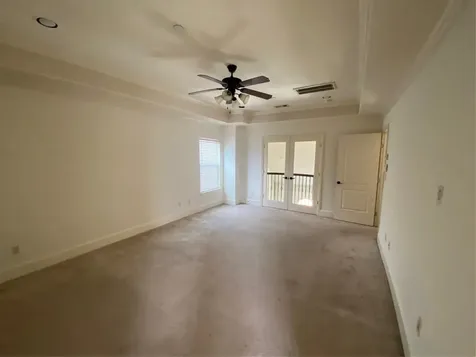 6353 Richmond Avenue 124 Houston TX 77057