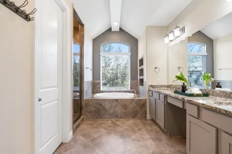 1752 Trinity Bend Drive Houston TX 77080