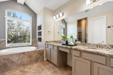 1752 Trinity Bend Drive Houston TX 77080