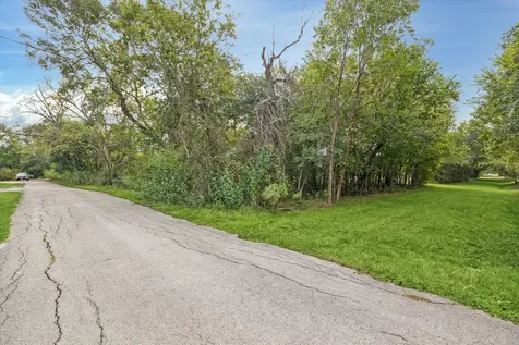 12 Cleo Street Pearland TX 77581