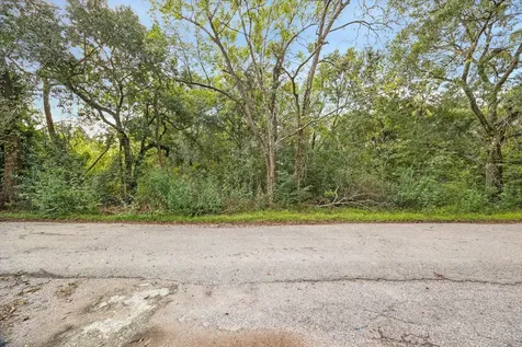 12 Cleo Street Pearland TX 77581