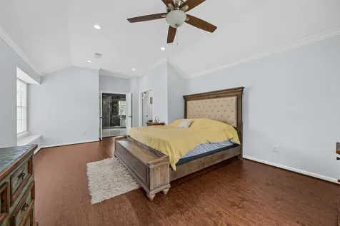 4219 Glenchase Lane Houston TX 77014