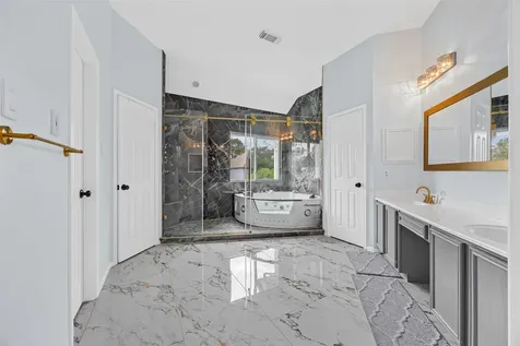 4219 Glenchase Lane Houston TX 77014