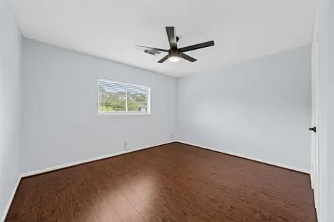 4219 Glenchase Lane Houston TX 77014