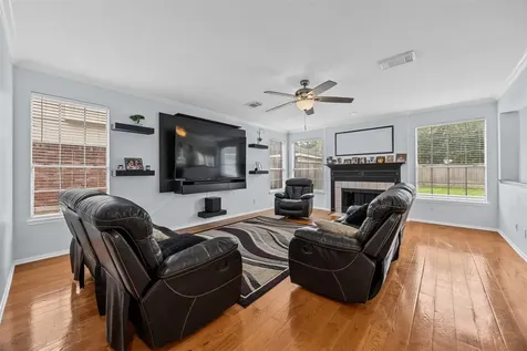 4219 Glenchase Lane Houston TX 77014