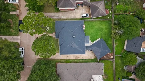 4219 Glenchase Lane Houston TX 77014