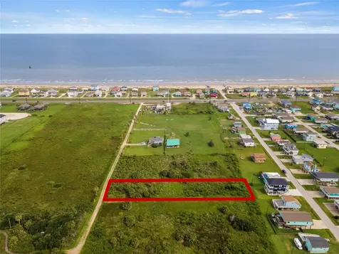 4118 Seabird Drive Galveston TX 77554