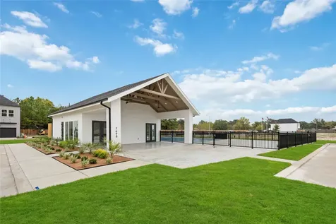 7715 Inwood Hills Lane Houston TX 77088