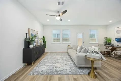 7715 Inwood Hills Lane Houston TX 77088