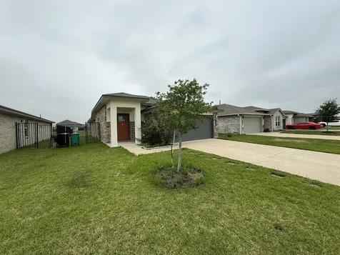 1514 Truckee River Drive Rosharon TX 77583