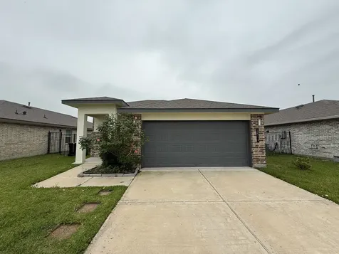 1514 Truckee River Drive Rosharon TX 77583