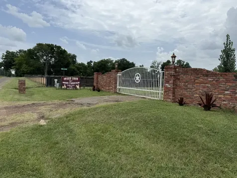 511 County Road 161 Long Branch TX 75669