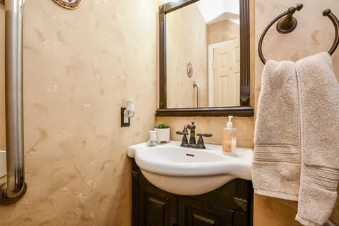 2910 Clayton Ridge Court Houston TX 77082