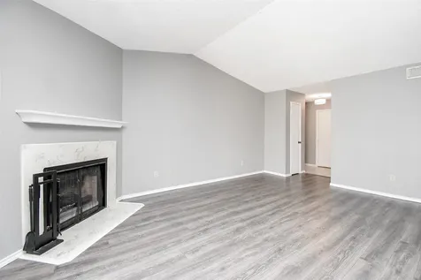 1515 Sandy Springs Road 1006 Houston TX 77042