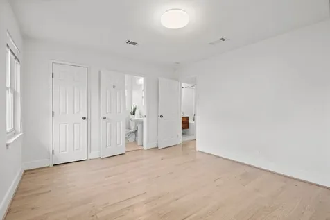 2005 Sedgie Drive Houston TX 77080