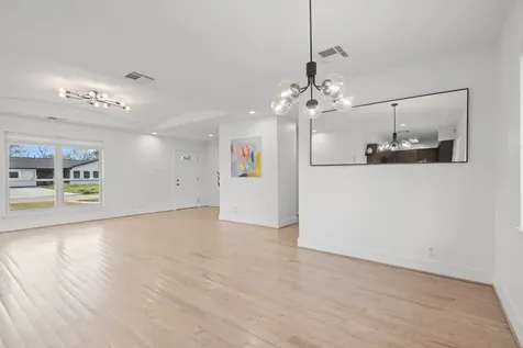 2005 Sedgie Drive Houston TX 77080