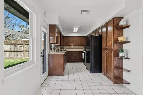2005 Sedgie Drive Houston TX 77080