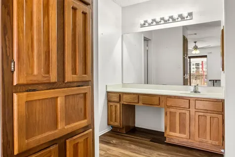 1202 Thorpe Lane 612 San Marcos TX 78666