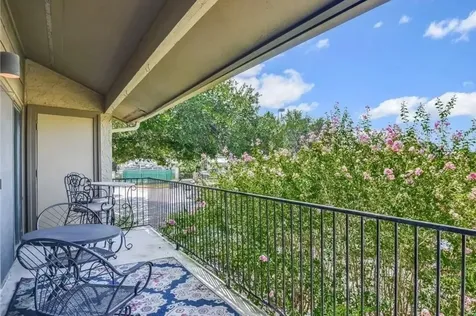 1202 Thorpe Lane 612 San Marcos TX 78666