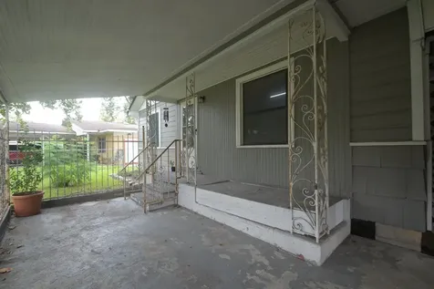 283 Turner Drive Houston TX 77076