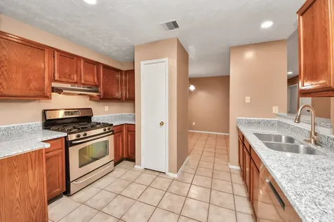 16425 Monte Carlo Lane Houston TX 77053
