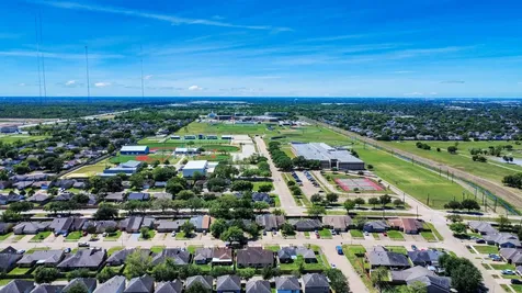 16425 Monte Carlo Lane Houston TX 77053