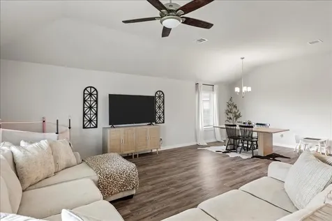4901 Perennial Lane La Marque TX 77568