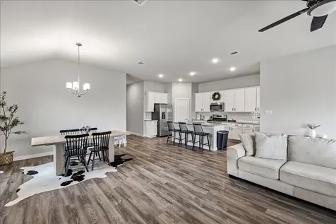 4901 Perennial Lane La Marque TX 77568