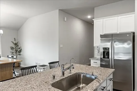 4901 Perennial Lane La Marque TX 77568