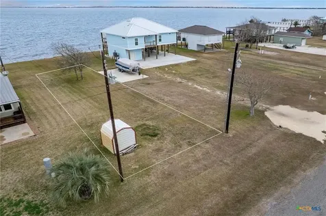 Lot 17 County Road 307 N Port Lavaca TX 77979