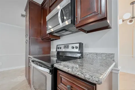 13731 Greenway Drive Sugar Land TX 77498