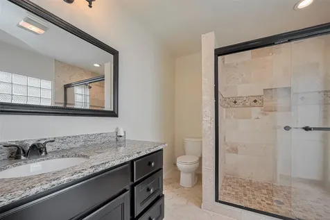 13731 Greenway Drive Sugar Land TX 77498