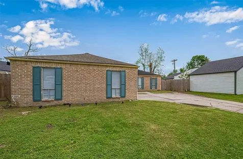 13731 Greenway Drive Sugar Land TX 77498
