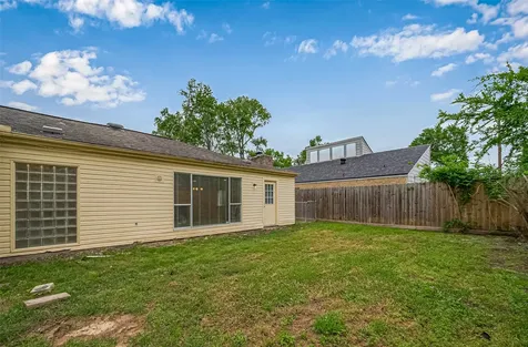 13731 Greenway Drive Sugar Land TX 77498