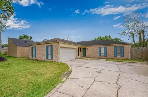 13731 Greenway Drive Sugar Land TX 77498