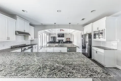 32434 Waterford Crest Lane Fulshear TX 77441