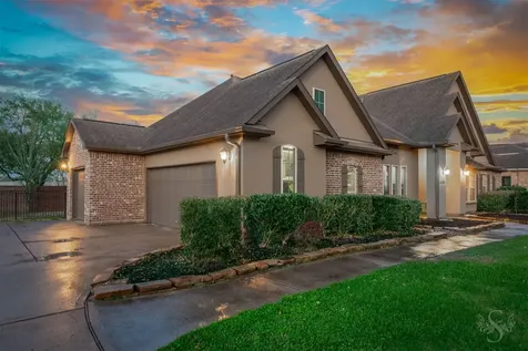 32434 Waterford Crest Lane Fulshear TX 77441